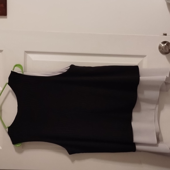 Tank Top - Picture 3 of 4